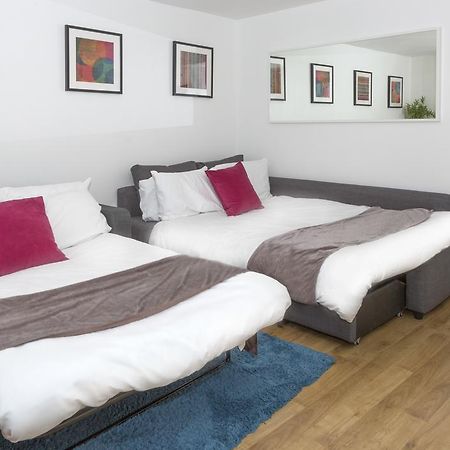 Quiet Riverside Apartment London Exterior foto