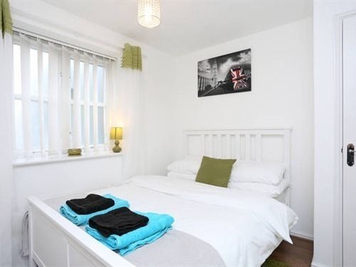 Quiet Riverside Apartment London Exterior foto