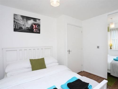 Quiet Riverside Apartment London Exterior foto